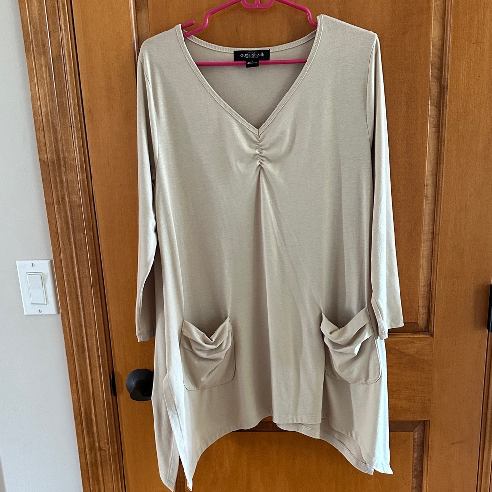 August Silk Cream/Tan V-Neck Tunic with Pockets